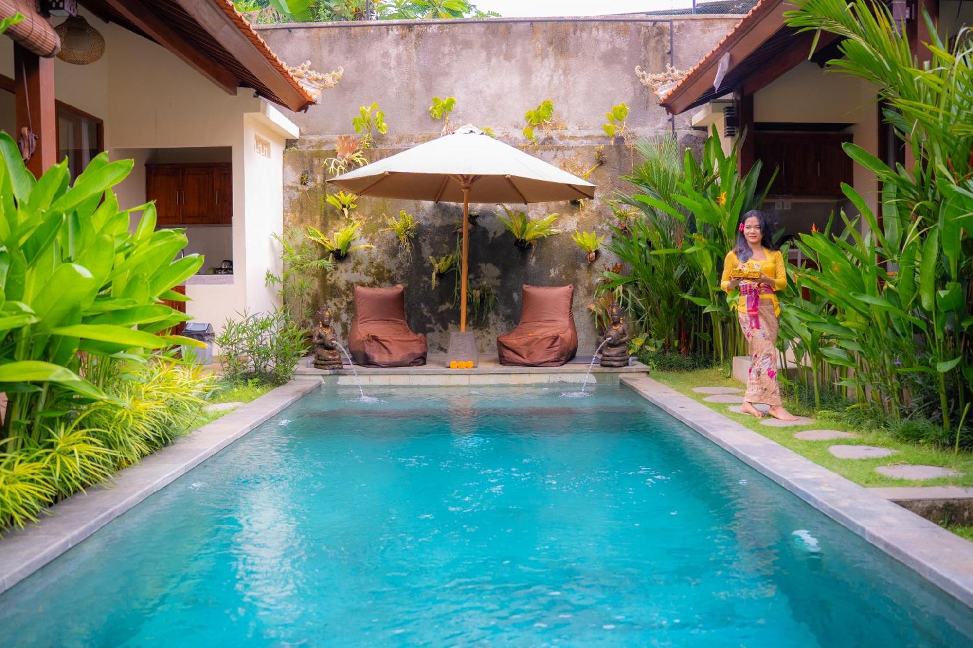 Cempaka Kembar Guest House Ubud Exterior foto